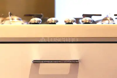 Casa in vendita, Via Ressi, Milano