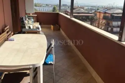 Casa in vendita, Via Roma, Pomezia