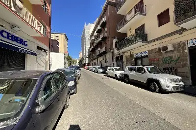 Negozio in vendita, Via Palazzotto, Catania