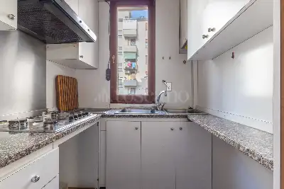 Casa in vendita, Via Sebastiano Veniero, Milano