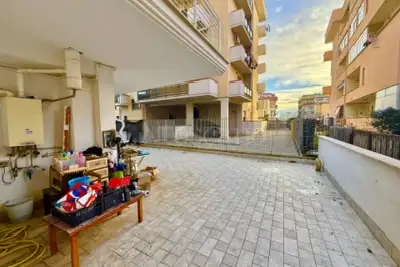 Casa in vendita, Via Aldo Moro, Nettuno