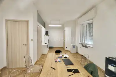 Ufficio in affitto, Via IV Novembre, Verona