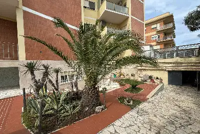 Casa in vendita, Via dei Palombari, Roma