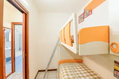 Casa in vendita, Via Burgo 5, Maslianico