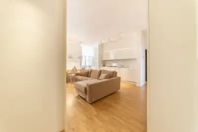 Casa in vendita, Via Volturno, Roma
