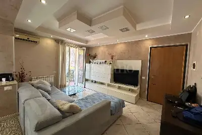 Casa in vendita, Via Genova, Aci Castello