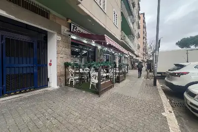 Attività Commerciale in vendita, Viale Partenope, Roma