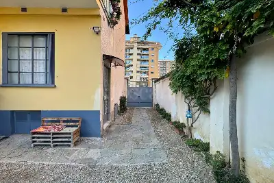 Casa Indipendente in vendita, Via Isonzo, Torino