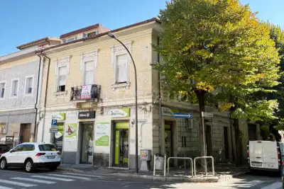 Stabile Uso Ufficio in vendita, Via Vezzia, Avezzano