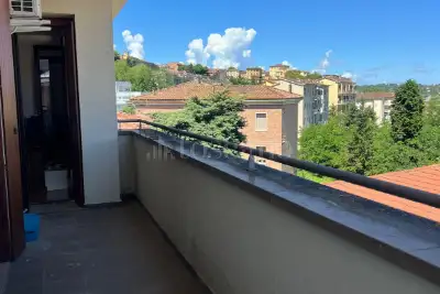 Casa in vendita, Via Lippo Memmi, Siena
