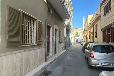 Casa in vendita, Via Regina Elena, Bari