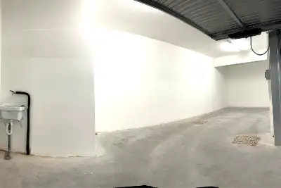 Box in vendita, Via delle Calasanziane, Roma