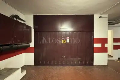 Box in affitto, Viale Luigi Majno 8, Milano