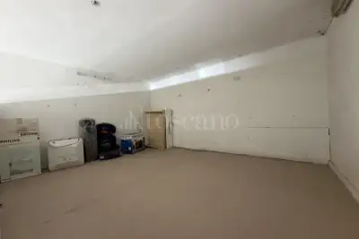Negozio in vendita, Largo dei Claudiani, Roma