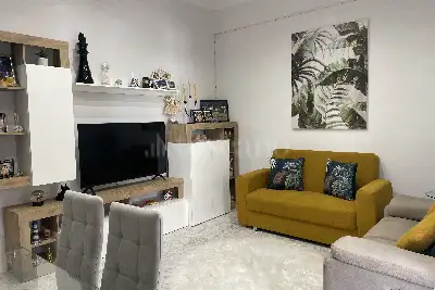 Casa in vendita, Via Umberto Grosso, Roma