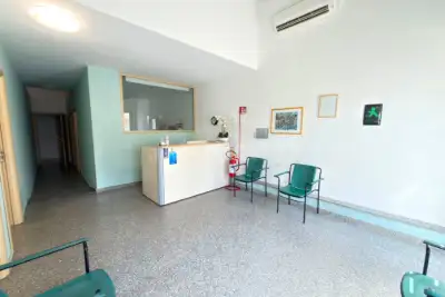 Laboratorio in vendita, Via Acquedotto, Olbia