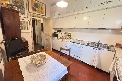 Casa in vendita, Piazza di Monte Citorio, Roma