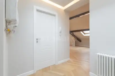 Casa in vendita, Via Cadore 10, Milano