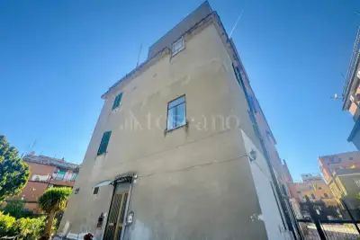 Casa in vendita, Via Fioravante Martinelli, Roma