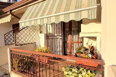 Casa in vendita, Via Einaudi, Sirmione