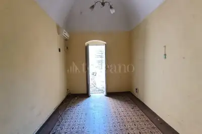 Palazzo in vendita, Via Alessandro Manzoni, Bari