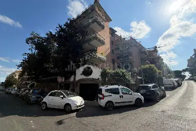 Attico in vendita, Via Isidoro del Lungo, Roma