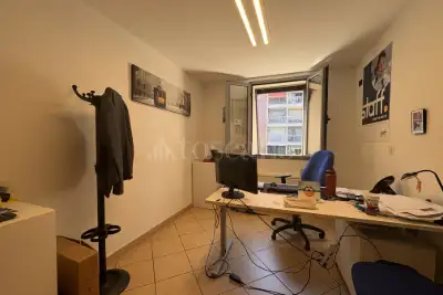 Ufficio in affitto, Viale Famagosta, Milano