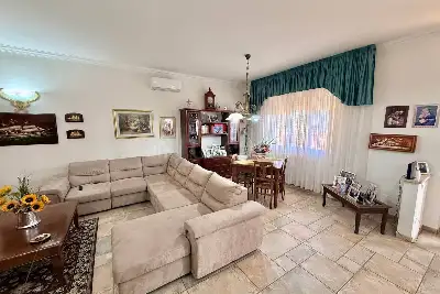 Casa Indipendente in vendita, Via Acquapendente, Nettuno