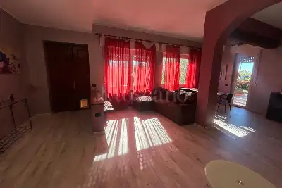 Casa Indipendente in vendita, Via A. Manzoni, Cairate