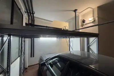 Box in affitto, Viale Luigi Majno 8, Milano