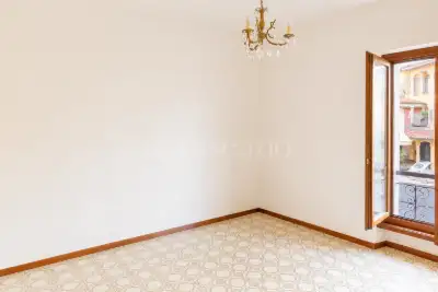 Casa in vendita, Via Chiesa, Padenghe sul Garda