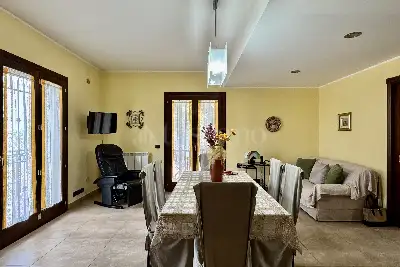 Villa in vendita, Via Calcara, Aci Bonaccorsi