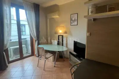 Casa in affitto, Via Cola Montano, Milano