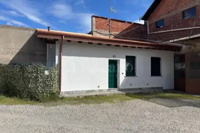 Laboratorio in vendita, Vicolo Carpi, Busto Arsizio