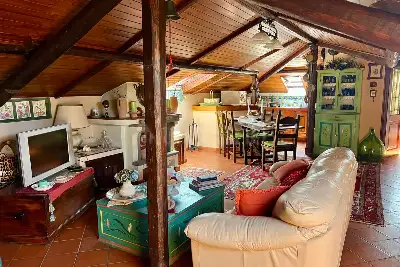 Casa in vendita, Via G. Leopardi, Gravina - confine Sant'Agata lì Battiati/Tremestieri Etneo, Gravina di Catania