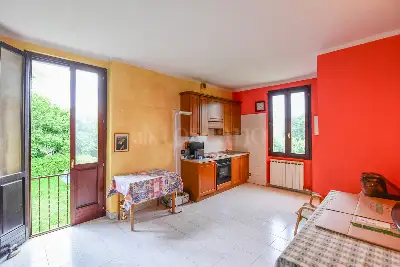 Villa Plurifamiliare in vendita, Via Arcioni, Como