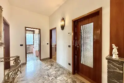 Villa in vendita, Via IV Novembre, Ponti sul Mincio