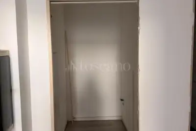 Negozio in affitto, Via Adige, Siracusa