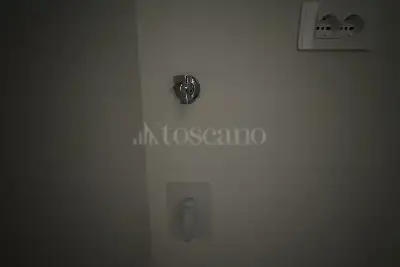 Casa in vendita, Via Beniamino Franklin, Prato