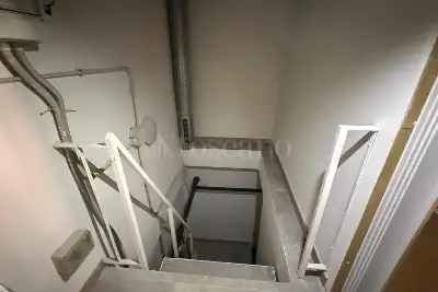 Negozio in vendita, Via della Corazzata, Roma