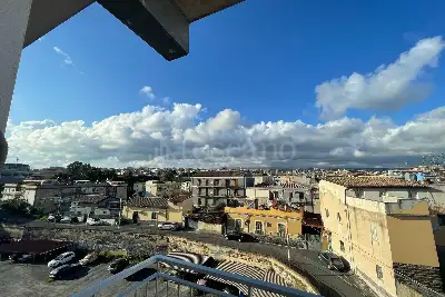 Casa in vendita, Via Leonardo Grassi, Catania