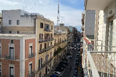 Casa in vendita, Via Roberto da Bari, Bari