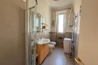 Casa in vendita, Via Vincenzo Bellini, Firenze