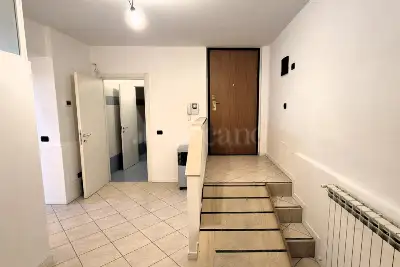 Ufficio in vendita, Via Sant'Adeodato, Cantù