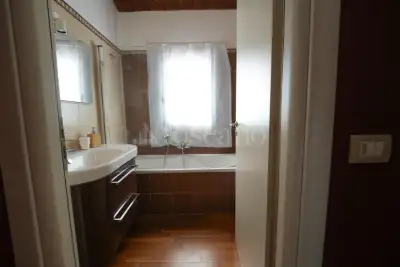 Palazzo in vendita, Via Transito, Catania