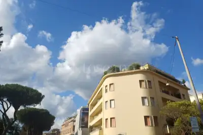 Casa in affitto, Lungotevere delle Navi, Roma