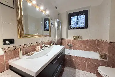 Casa in vendita, via remo la valle 3, Milano