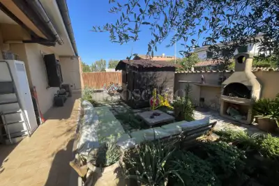 Villa Plurifamiliare in vendita, Via delle Primule, Pomezia