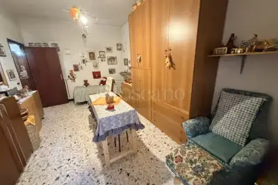 Casa in vendita, Via Virgilio, Pomezia