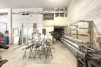 Laboratorio in vendita, Via Adolfo Apolloni, Roma